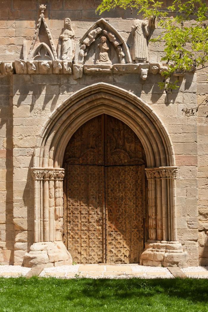 Santuario Virgen De La Fuente Hotell Peñarroya de Tastavins Exteriör bild